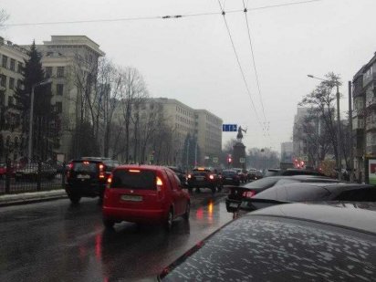 Аренда помещения в Харькове на Отакара Яроша м. "Ботанический сад"! Харків