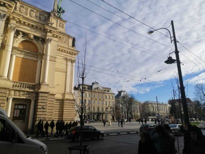 Довгострокова оренда комерційного приміщення в центрі Львів