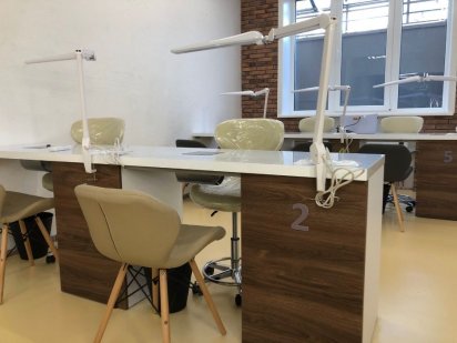 Сдам место мастера маникюра/педикюра в бьюти коворкинге (генератор) Одесса