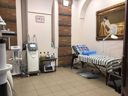 Сдам шикарное помещение свободного назначения центр  ул. Мономаха Дніпро