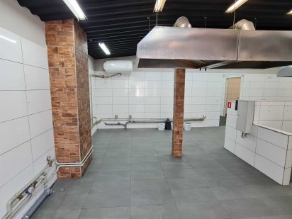 Сдам под пищевое на доставку 235 м2 район метро "Турбоатом" Харьков