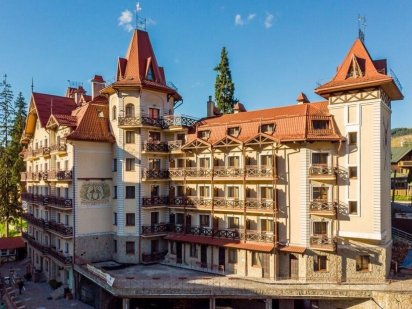 Апартаменти в готельному комплексі «Patkovski» площею 20 м² в центрі Буковеля