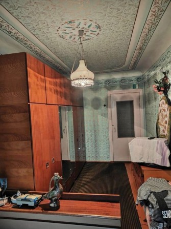 ТЕРМІНОВО Продам 3-х кімнатну квартиру в р-ні Піонерська - фото 1