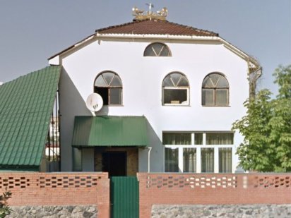 Большой дом с камином и мангалом