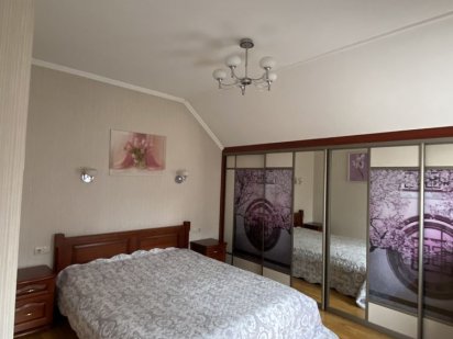 Подобовий будинок котедж у Львові Львов