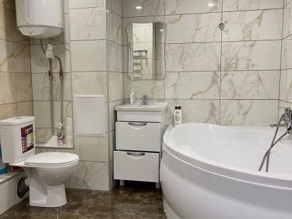 2 квартира , В современном стиле ,  почасово , посуточно, Каменское