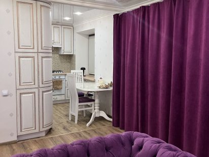 Посуточная аренда VIP квартиры. Вільна з 6.08-11.08 та з 16.08