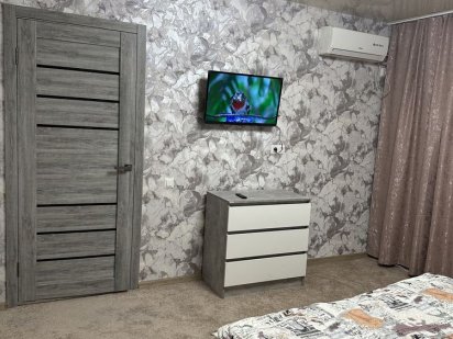 Квартира подобово. КОНДИЦІОНЕР Лозова