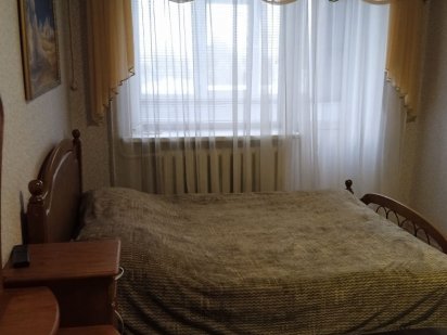 1 комнатная квартира Лозова