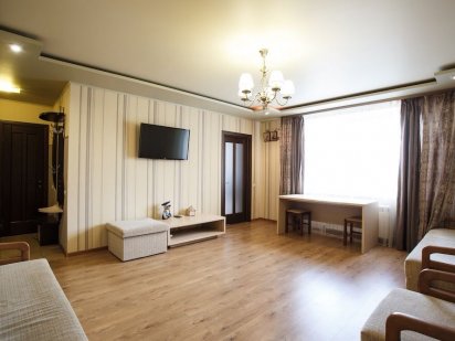 2-к квартира- центр, власник Миргород