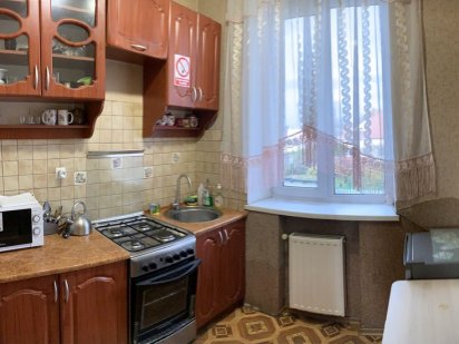 Здається 1км квартира подобово, погодинно. Стрый