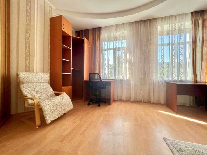 ApartPoltava ЦЕНТР 3-кімнатні апартаменти Каштанова алея,банк. ЧЕК - фото 1