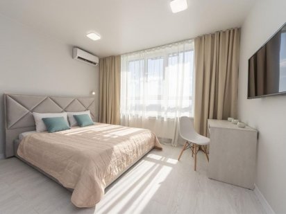 Акція ! Подобово студія на Бажана Київ