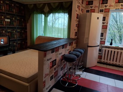 Почасово, посуточно.Очень уютная и чистая квартира. Полтава