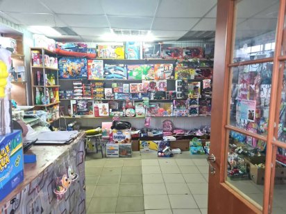 Магазин на Краківському Базарі площею 18 м.кв. цегляний. Львів