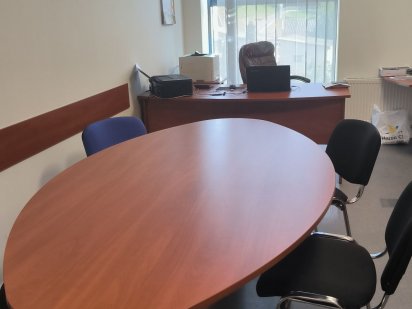 Погодинна, подобова оренда офісу, перемовна кімната Обухов