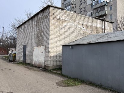 Продам, Аренда помещение р-н Машбуд (возле Короны) Сміла