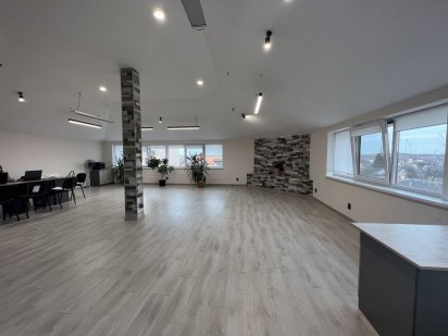 Здам приміщення з окремим входом Рівне