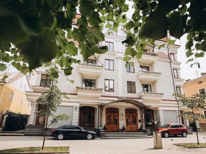 Офісне приміщення  по вул.Шевченка, пішохідна зона Івано-Франківськ