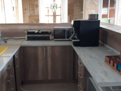 Острівець під кафе Чернівці