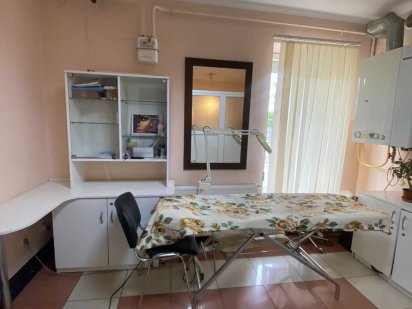 Оренда кабінета у перукарні Черновцы