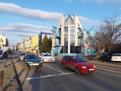 В оренду приміщення 16 м2 на Швабській (все включено) Ужгород