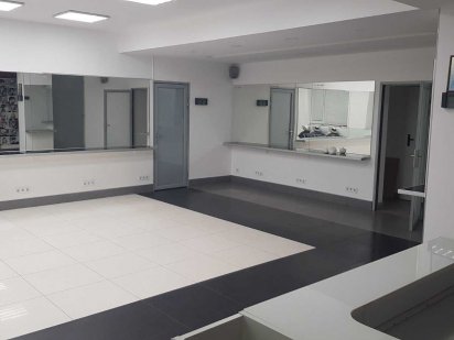 Сдам помещение 136 м2 /Оболонский р-н,метро Героев Днепра/ Н/ф Київ