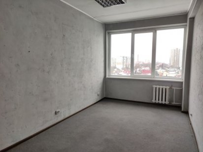 Офіс 18 кв.м. центр вул.Хрещатик. 307 Черкаси