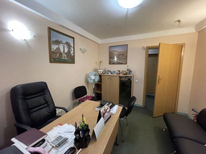 Офис 55м2 возле метро Левобережная набережная Київ