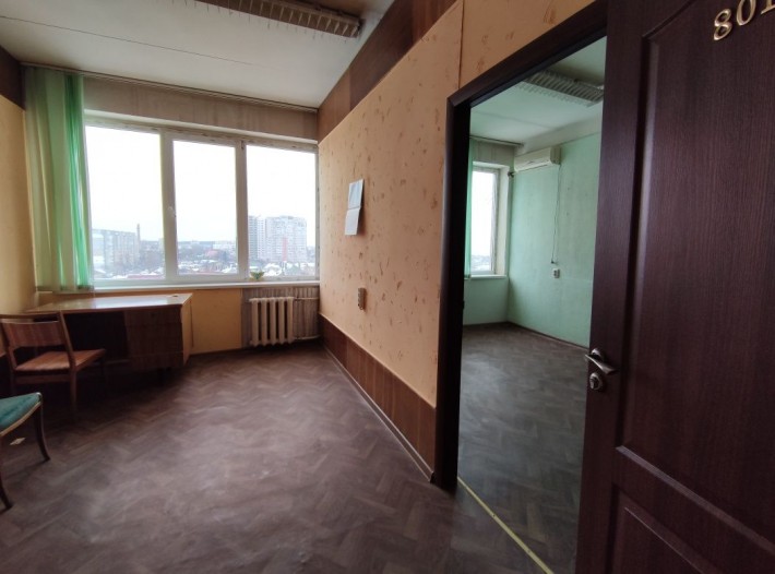 Офіс 30 кв.м. дві кімнати вул Хрещатик. 108 - фото 1