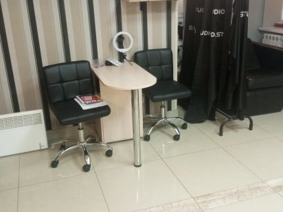 Робочн місце майстра манікюру Ужгород