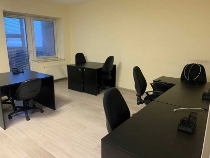 Вул. Велика Васильківська. М. Льва Толстого. 138 м2. 7$/м2. Київ