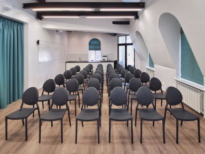 Погодинна оплата тренінгового залу Поділ, Воздвиженка Київ