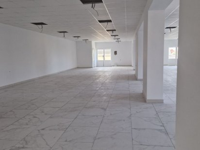 Здається в оренду 290кв.м. за 58000грн,приміщення у Волочиську! Тернополь