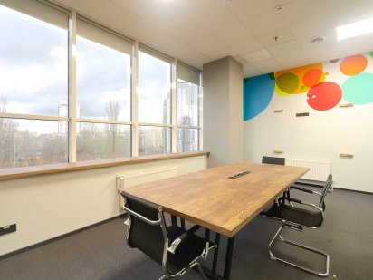 ТРЦ Мармелад. Стильний офіс з меблями. 676 м2. метро Шулявська Киев