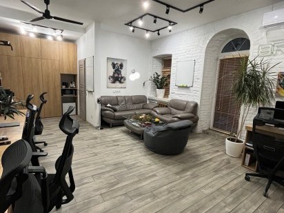 Оренда офісу 40м2, Поділ, Подільський, Воздвіженка Киев