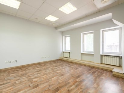 Місяць оренди безкоштовно! Без комісії. Метро Звіринецька. 308 М2. Київ