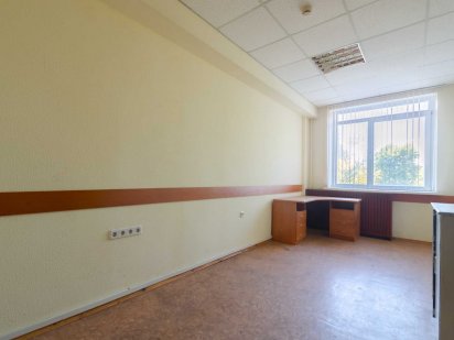 Святкові знижки на офіс! Богатирська. 40 м2. завжди є СВІТЛО Київ