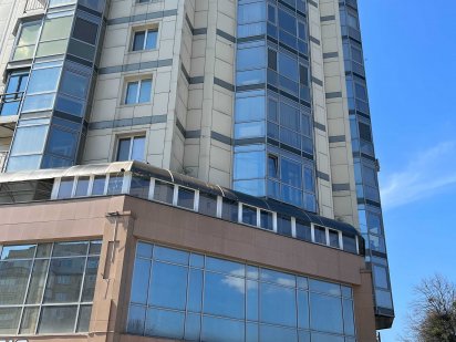 Фасадне приміщення з панорамними вікнами на 370 кв/м Житомир