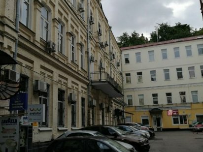 Без комиссии, м. Театральная, Крещатик. Офис с балконом Київ