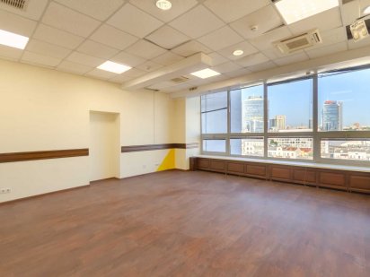 Місяць оренди безкоштовно! Палац Спорту. В. Васильківська. 50 м2. Київ