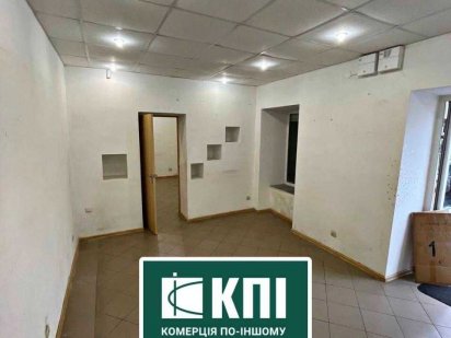 Оренда фасаду, центр 43м2 Львів