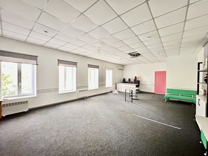 Сдам офис помещение центр Яворницкого Карла Маркса Бандеры Шмидта - фото 1