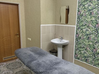 Кабинет для массажа, наращивания ресниц, перманента на полный месяц Одеса