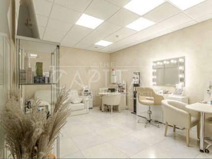 Аренда місця манікюр, парикмахер, масаж, косметолог, перманент, вії Киев