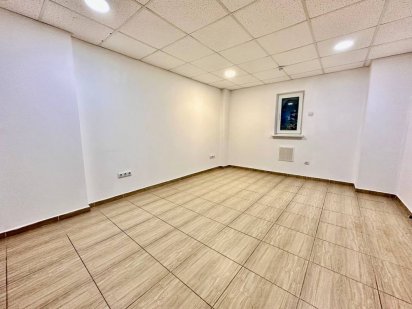 Без % Офис 18м2 с мокрой точкой парикмахер салон  помещение Київ