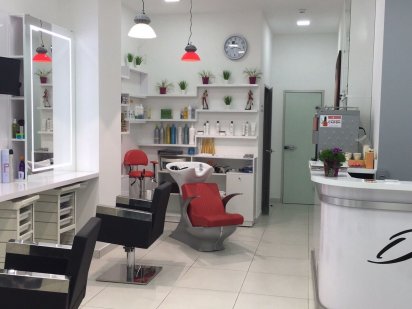 Аренда кресла парикмахера, метро Академгородок Київ