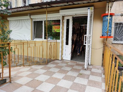 Аренда нежилого торгового помещения (48.4 кв.м) Космонавтов,62. 15кВт