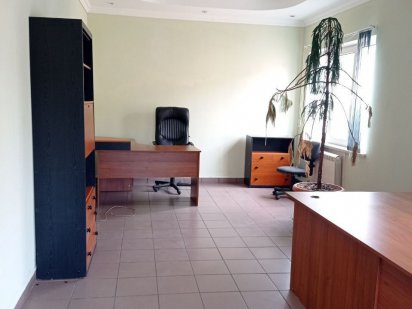 Кабинет 26 кв.м. Адмиральский пр.