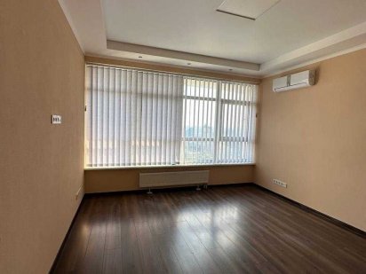 Оренда видового офісу з панорамним краєвидом Київ